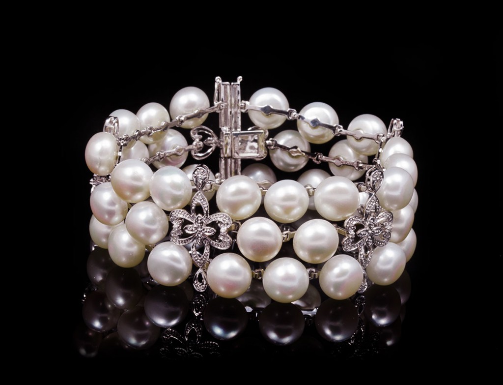 Riviera Luxury Pearl Bracelet